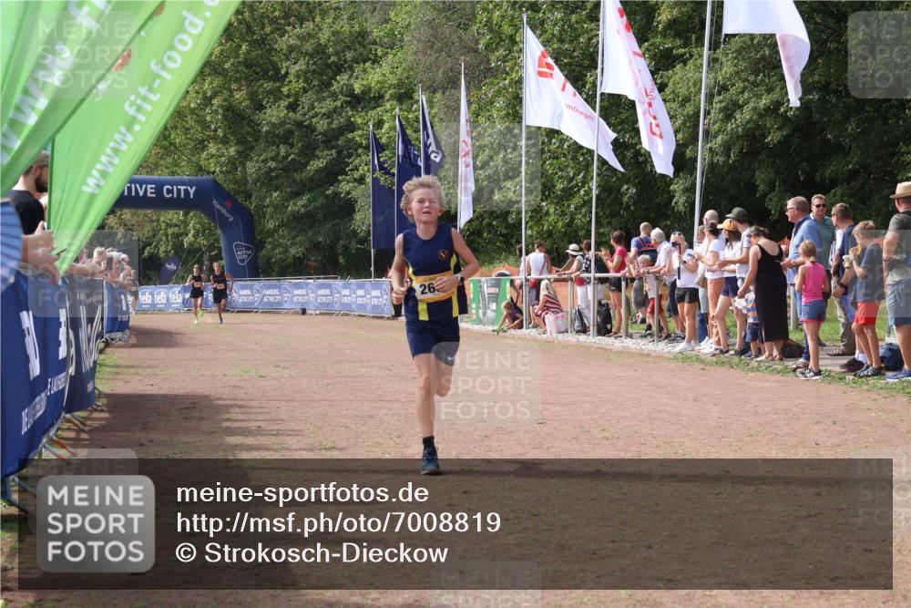 08.09.2024 - Airport Race Strokosch-Dieckow http://msf.ph/oto/7008819 08.09.2024 12:02:20 Ziel 2508, 2650, 2669 meine-sportfotos.de