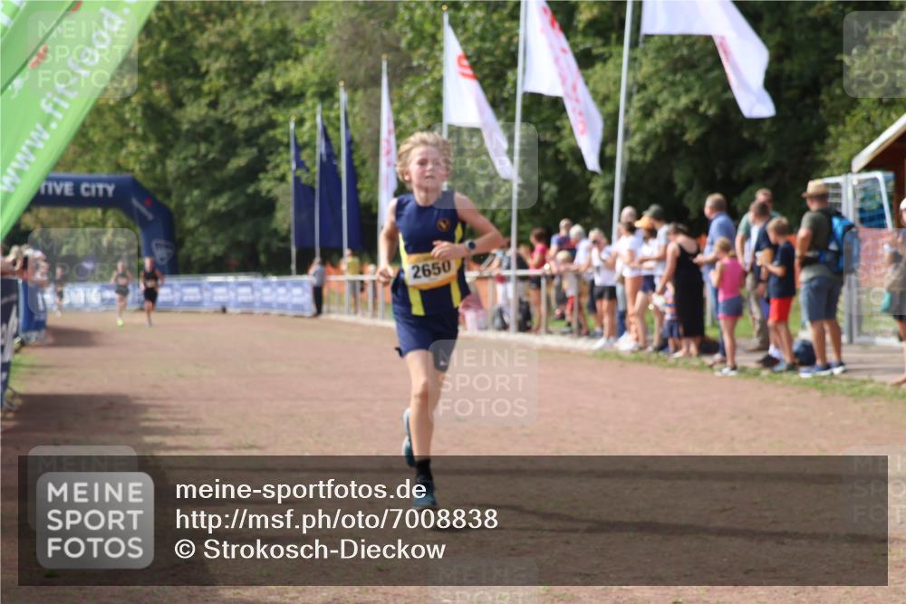 08.09.2024 - Airport Race Strokosch-Dieckow http://msf.ph/oto/7008838 08.09.2024 12:02:20 Ziel 2508, 2650, 2669 meine-sportfotos.de
