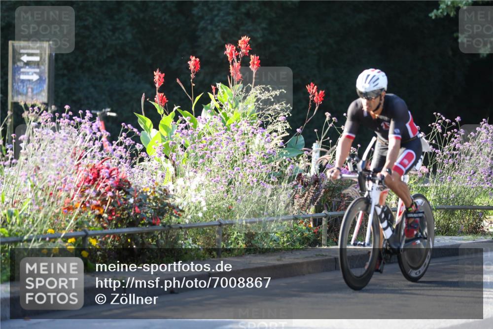08.09.2024 - Stadtparktriathlon Zöllner http://msf.ph/oto/7008867 08.09.2024 08:53:42 Radfahren 53, 61, 88 meine-sportfotos.de