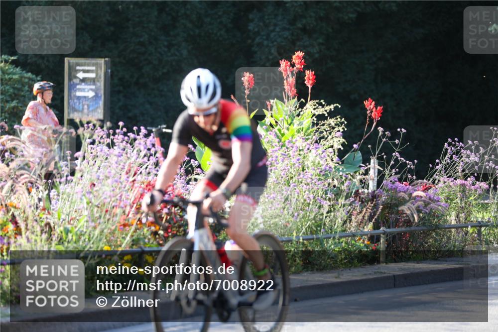 08.09.2024 - Stadtparktriathlon Zöllner http://msf.ph/oto/7008922 08.09.2024 08:53:56 Radfahren 6, 7, 13, 14, 16 meine-sportfotos.de