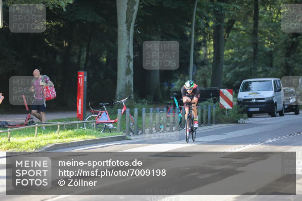 08.09.2024 - Stadtparktriathlon Zöllner http://msf.ph/oto/7009198 08.09.2024 08:54:57 Radfahren 11 meine-sportfotos.de