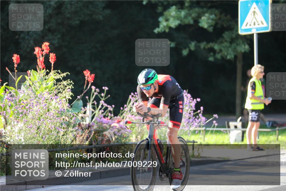 08.09.2024 - Stadtparktriathlon Zöllner http://msf.ph/oto/7009229 08.09.2024 08:54:59 Radfahren 11 meine-sportfotos.de