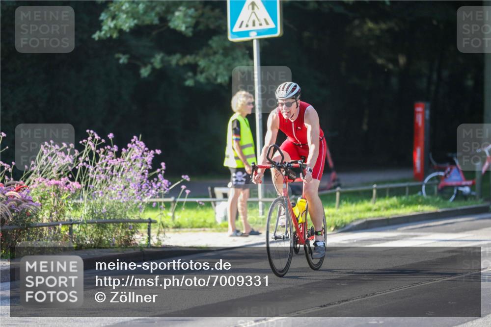 08.09.2024 - Stadtparktriathlon Zöllner http://msf.ph/oto/7009331 08.09.2024 08:55:52 Radfahren 2, 19, 49, 86 meine-sportfotos.de