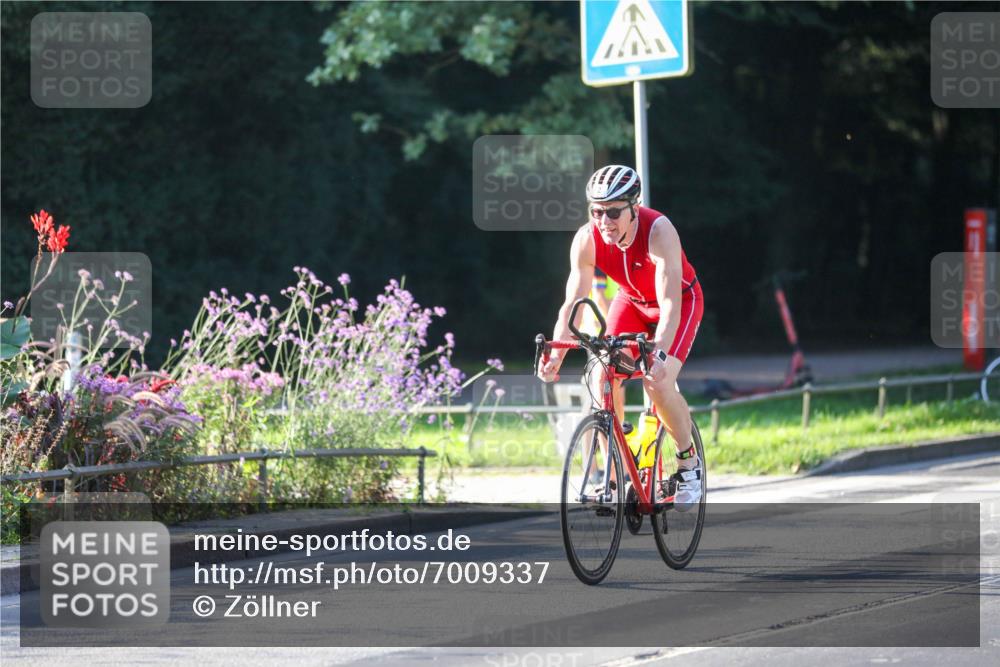 08.09.2024 - Stadtparktriathlon Zöllner http://msf.ph/oto/7009337 08.09.2024 08:55:52 Radfahren 2, 19, 49, 86 meine-sportfotos.de