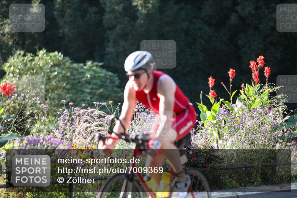 08.09.2024 - Stadtparktriathlon Zöllner http://msf.ph/oto/7009369 08.09.2024 08:55:53 Radfahren 1, 2, 19, 49, 86 meine-sportfotos.de