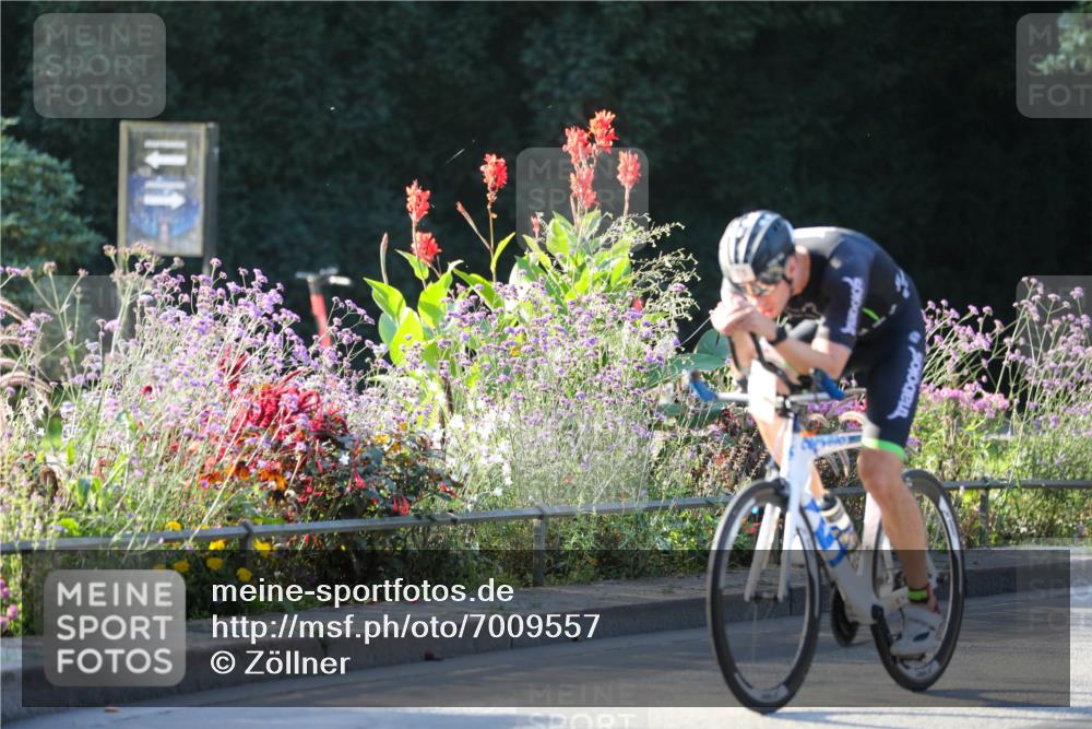 08.09.2024 - Stadtparktriathlon Zöllner http://msf.ph/oto/7009557 08.09.2024 08:56:18 Radfahren 22, 68, 75 meine-sportfotos.de