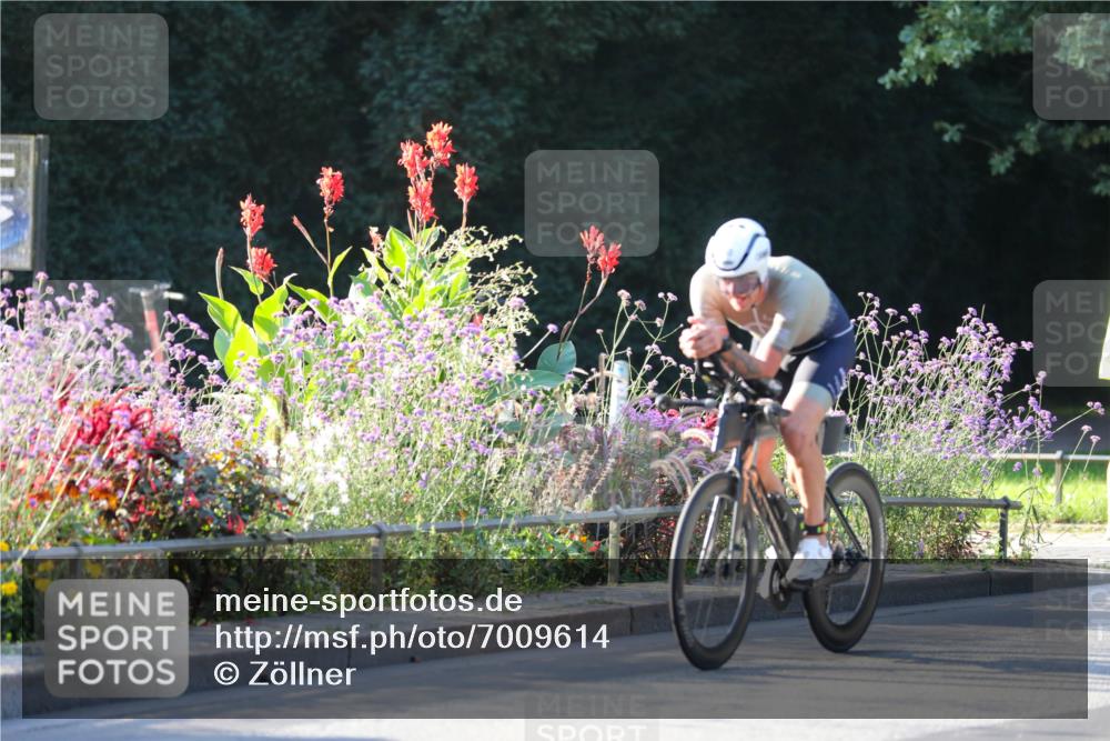 08.09.2024 - Stadtparktriathlon Zöllner http://msf.ph/oto/7009614 08.09.2024 08:56:42 Radfahren 32, 47, 50, 56, 62 meine-sportfotos.de