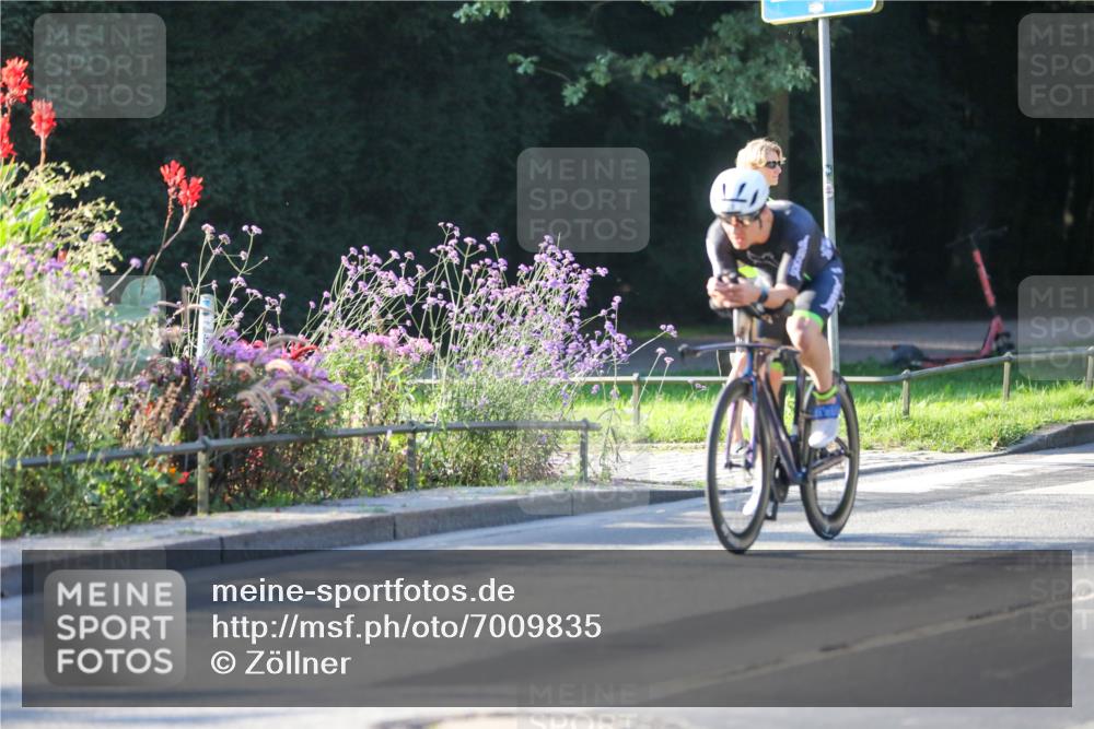 08.09.2024 - Stadtparktriathlon Zöllner http://msf.ph/oto/7009835 08.09.2024 08:57:19 Radfahren 39, 78, 80 meine-sportfotos.de
