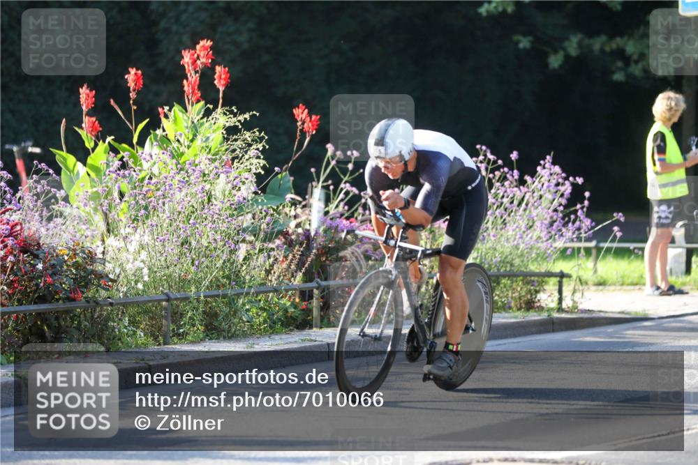 08.09.2024 - Stadtparktriathlon Zöllner http://msf.ph/oto/7010066 08.09.2024 08:58:05 Radfahren 15, 21, 23, 31, 35, 37, 40, 54, 55, 63, 72, 76 meine-sportfotos.de