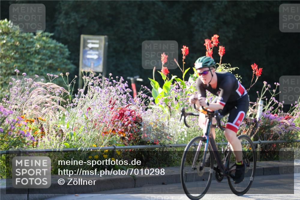 08.09.2024 - Stadtparktriathlon Zöllner http://msf.ph/oto/7010298 08.09.2024 08:58:41 Radfahren 27, 28, 41, 57, 74, 85 meine-sportfotos.de
