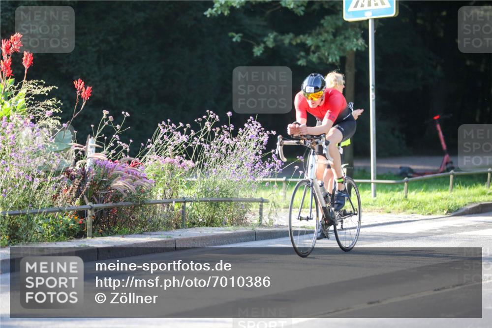 08.09.2024 - Stadtparktriathlon Zöllner http://msf.ph/oto/7010386 08.09.2024 08:58:50 Radfahren 3, 27, 28, 57, 74 meine-sportfotos.de
