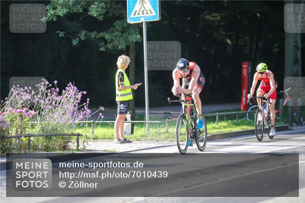 08.09.2024 - Stadtparktriathlon Zöllner http://msf.ph/oto/7010439 08.09.2024 08:59:03 Radfahren 3, 8, 10, 42 meine-sportfotos.de
