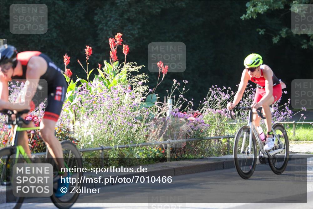08.09.2024 - Stadtparktriathlon Zöllner http://msf.ph/oto/7010466 08.09.2024 08:59:04 Radfahren 3, 8, 10, 42 meine-sportfotos.de
