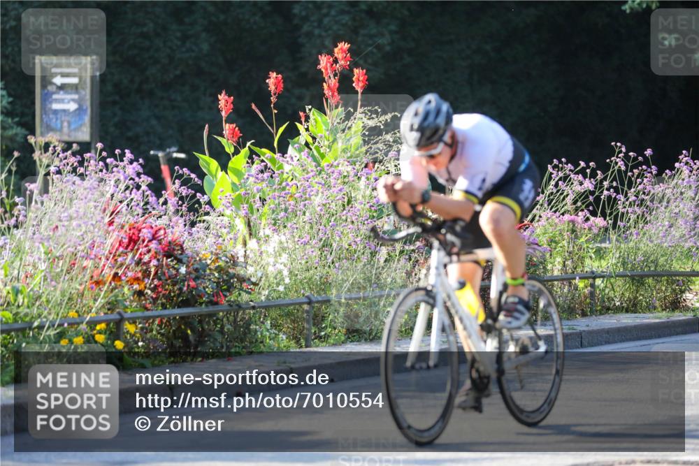 08.09.2024 - Stadtparktriathlon Zöllner http://msf.ph/oto/7010554 08.09.2024 08:59:31 Radfahren 60, 69, 82, 87 meine-sportfotos.de