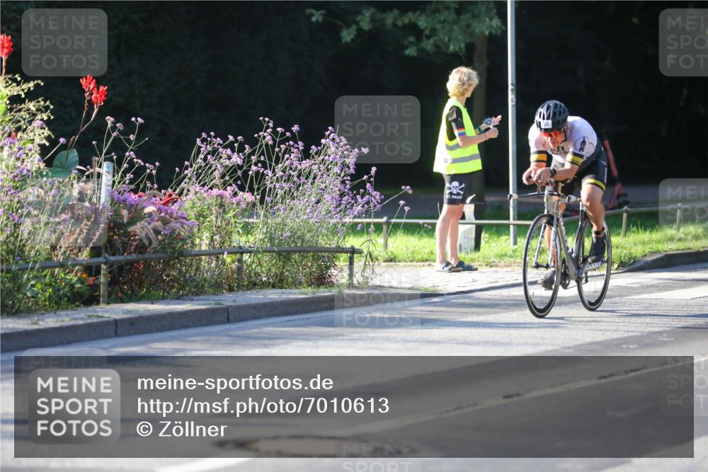 08.09.2024 - Stadtparktriathlon Zöllner http://msf.ph/oto/7010613 08.09.2024 08:59:45 Radfahren 7, 13, 58, 61 meine-sportfotos.de