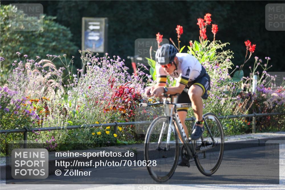 08.09.2024 - Stadtparktriathlon Zöllner http://msf.ph/oto/7010628 08.09.2024 08:59:45 Radfahren 7, 13, 58, 61 meine-sportfotos.de