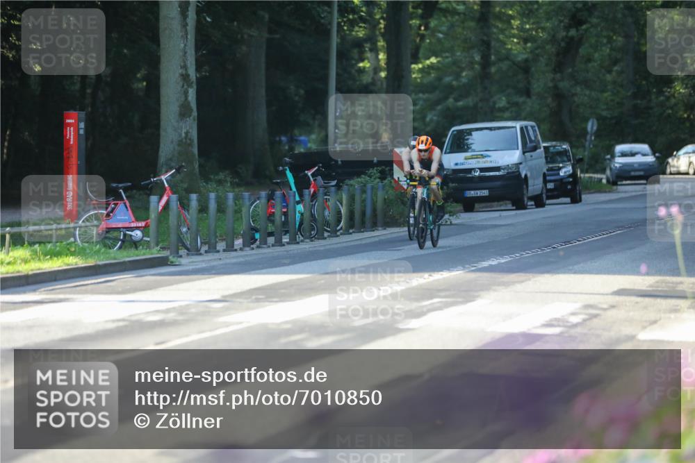 08.09.2024 - Stadtparktriathlon Zöllner http://msf.ph/oto/7010850 08.09.2024 09:01:27 Radfahren 106, 122 meine-sportfotos.de