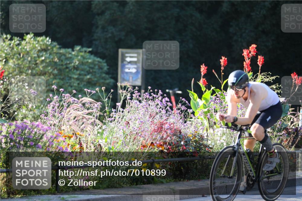 08.09.2024 - Stadtparktriathlon Zöllner http://msf.ph/oto/7010899 08.09.2024 09:01:30 Radfahren 19, 86, 106, 122 meine-sportfotos.de