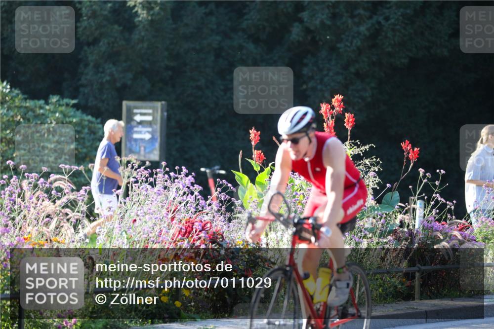 08.09.2024 - Stadtparktriathlon Zöllner http://msf.ph/oto/7011029 08.09.2024 09:03:39 Radfahren 2, 15, 25, 26, 63, 80, 94, 109 meine-sportfotos.de