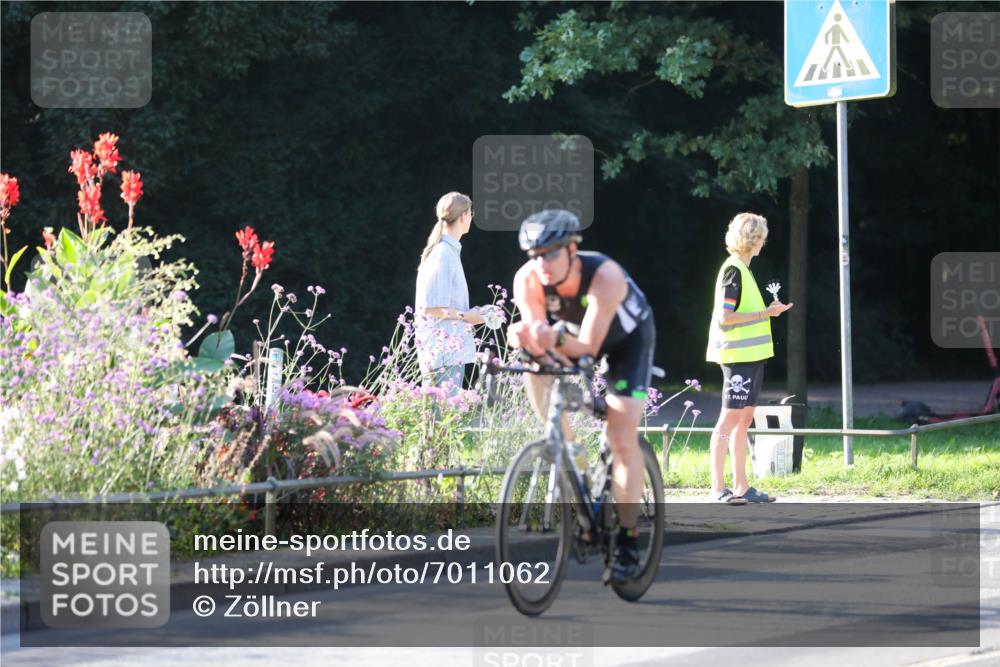 08.09.2024 - Stadtparktriathlon Zöllner http://msf.ph/oto/7011062 08.09.2024 09:03:48 Radfahren 15, 20, 21, 25, 35, 40, 44, 54, 63, 71, 72, 76, 83, 89, 94 meine-sportfotos.de