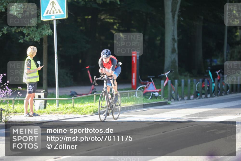 08.09.2024 - Stadtparktriathlon Zöllner http://msf.ph/oto/7011175 08.09.2024 09:04:07 Radfahren 23, 55, 107, 113, 117, 128 meine-sportfotos.de