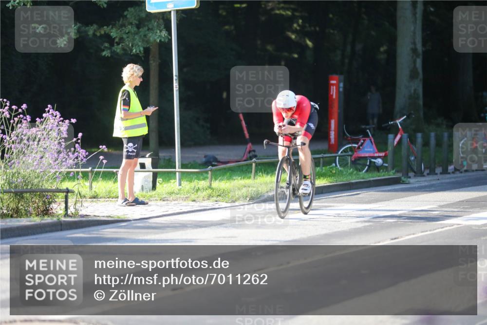 08.09.2024 - Stadtparktriathlon Zöllner http://msf.ph/oto/7011262 08.09.2024 09:04:39 Radfahren 8, 10, 41, 57, 87 meine-sportfotos.de