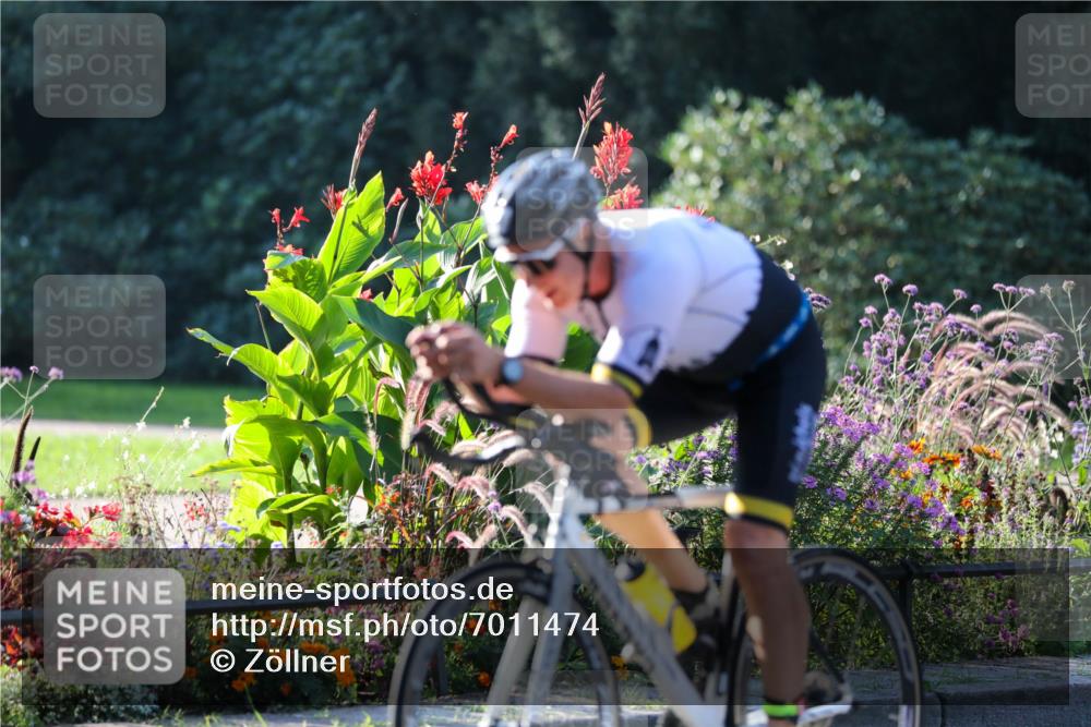 08.09.2024 - Stadtparktriathlon Zöllner http://msf.ph/oto/7011474 08.09.2024 09:05:49 Radfahren 60 meine-sportfotos.de