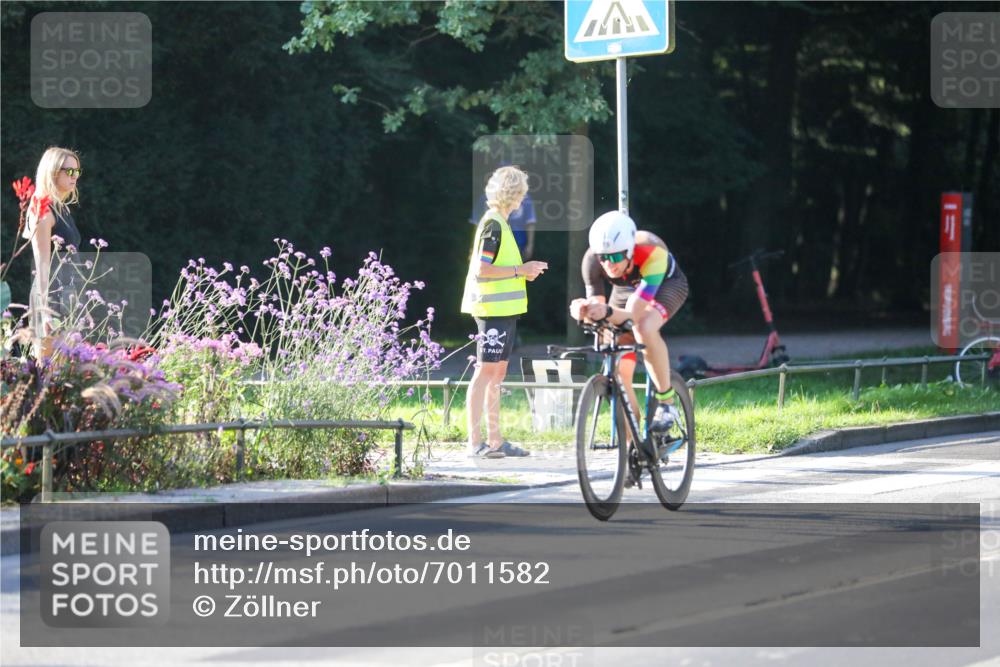 08.09.2024 - Stadtparktriathlon Zöllner http://msf.ph/oto/7011582 08.09.2024 09:07:16 Radfahren 19, 86, 106 meine-sportfotos.de