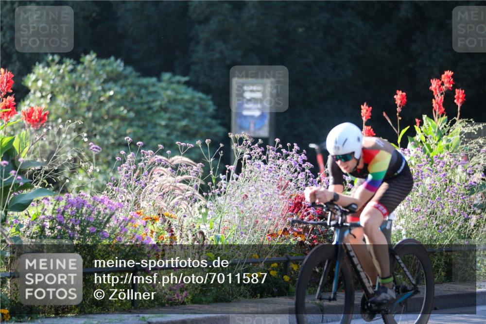 08.09.2024 - Stadtparktriathlon Zöllner http://msf.ph/oto/7011587 08.09.2024 09:07:16 Radfahren 19, 86, 106 meine-sportfotos.de