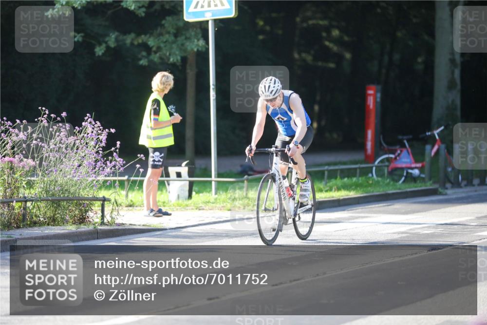 08.09.2024 - Stadtparktriathlon Zöllner http://msf.ph/oto/7011752 08.09.2024 09:08:22 Radfahren 50, 51, 62, 102, 103, 158 meine-sportfotos.de