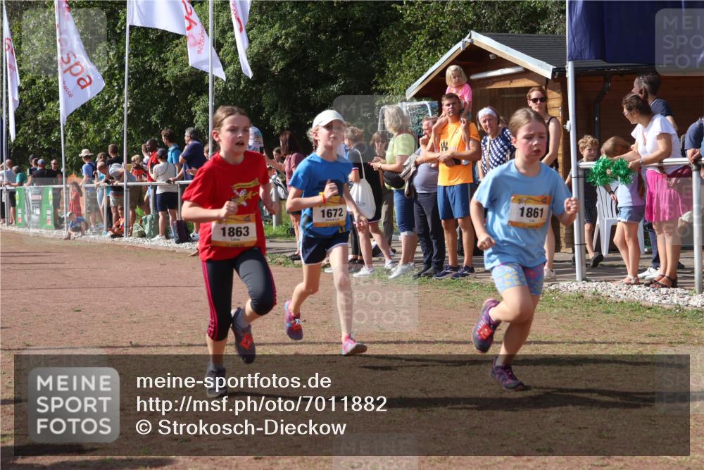 08.09.2024 - Airport Race Strokosch-Dieckow http://msf.ph/oto/7011882 08.09.2024 11:30:04 Ziel 1614, 1617, 1638, 1672, 1743, 1851, 1861, 1863, 1906, 1930, 3406, 3412, 3423, 3453 meine-sportfotos.de