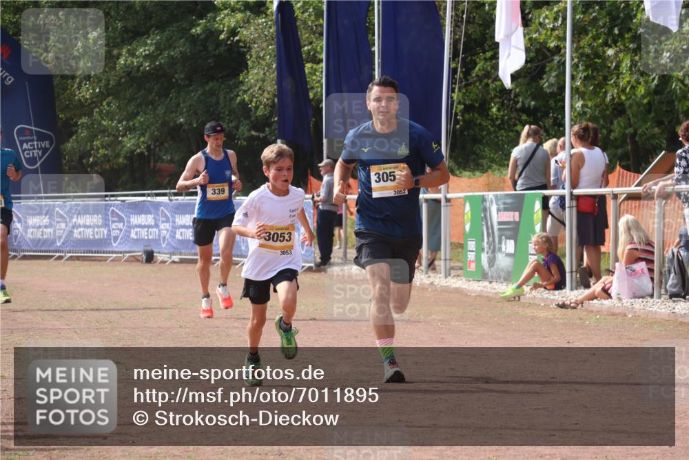 08.09.2024 - Airport Race Strokosch-Dieckow http://msf.ph/oto/7011895 08.09.2024 12:04:31 Ziel 339, 2632, 2846, 3052, 3053 meine-sportfotos.de