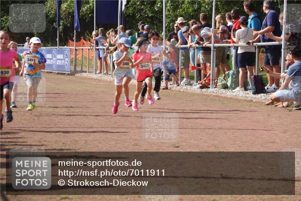 08.09.2024 - Airport Race Strokosch-Dieckow http://msf.ph/oto/7011911 08.09.2024 11:30:05 Ziel 1614, 1617, 1638, 1672, 1743, 1861, 1863, 1906, 1930, 3406, 3412, 3423, 3453 meine-sportfotos.de