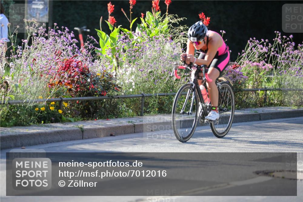 08.09.2024 - Stadtparktriathlon Zöllner http://msf.ph/oto/7012016 08.09.2024 09:08:59 Radfahren 32, 66, 99, 120 meine-sportfotos.de