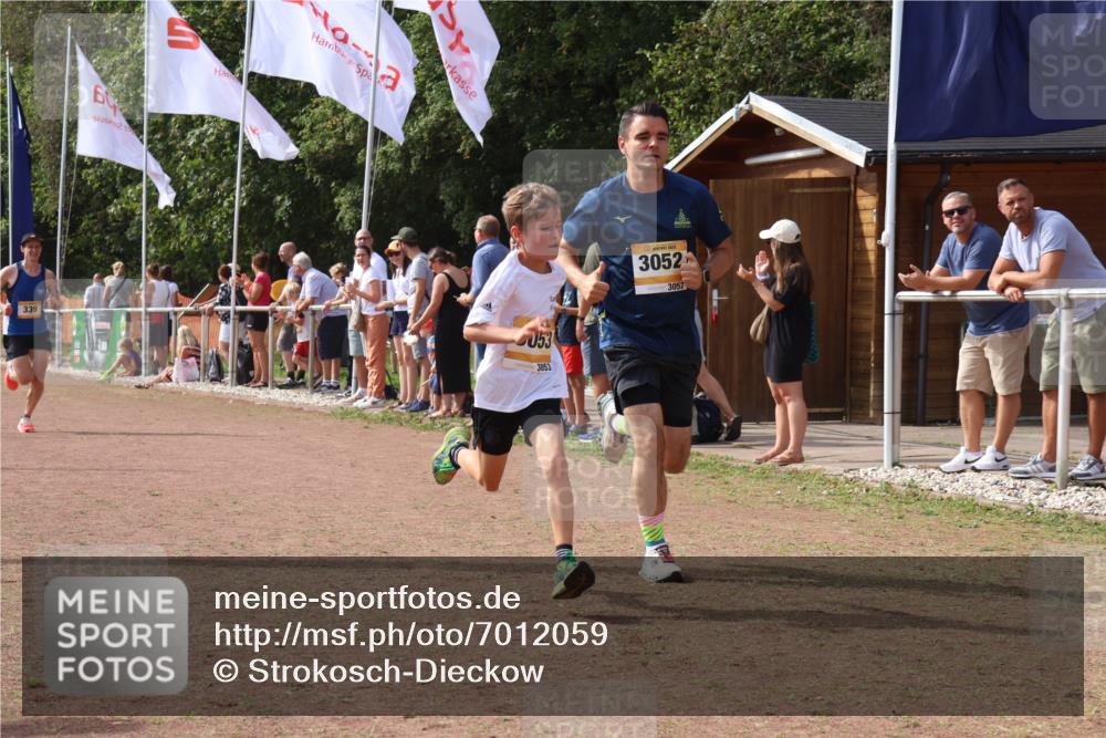 08.09.2024 - Airport Race Strokosch-Dieckow http://msf.ph/oto/7012059 08.09.2024 12:04:33 Ziel 339, 2632, 2846, 3052, 3053 meine-sportfotos.de