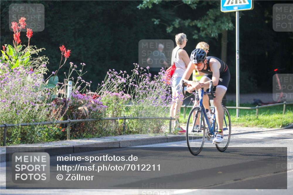 08.09.2024 - Stadtparktriathlon Zöllner http://msf.ph/oto/7012211 08.09.2024 09:09:36 Radfahren 25, 26, 35, 56, 72, 109, 123 meine-sportfotos.de