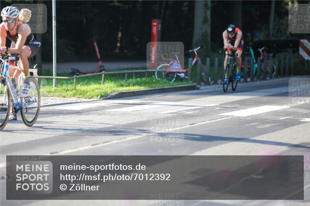 08.09.2024 - Stadtparktriathlon Zöllner http://msf.ph/oto/7012392 08.09.2024 09:10:04 Radfahren 10, 20, 69, 71, 87, 94, 98 meine-sportfotos.de