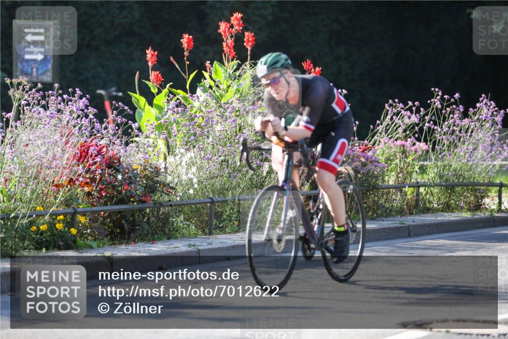 08.09.2024 - Stadtparktriathlon Zöllner http://msf.ph/oto/7012622 08.09.2024 09:10:56 Radfahren 27, 74, 85, 97, 116, 119, 172, 174 meine-sportfotos.de