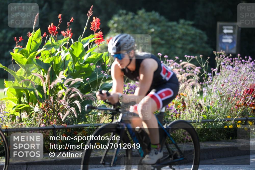 08.09.2024 - Stadtparktriathlon Zöllner http://msf.ph/oto/7012649 08.09.2024 09:11:02 Radfahren 27, 74, 116, 119, 128, 153, 172, 174 meine-sportfotos.de