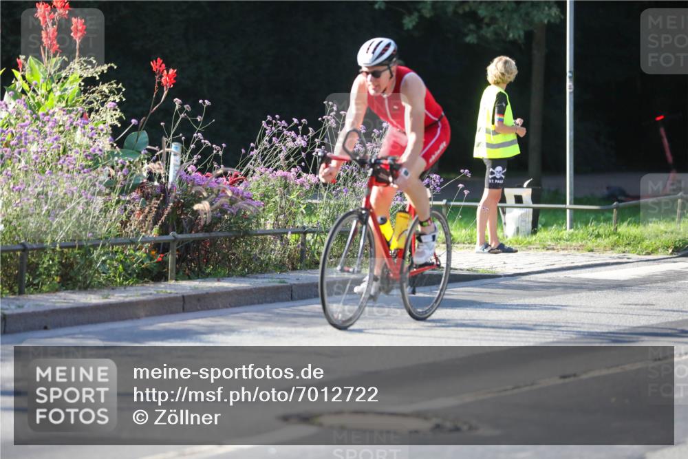 08.09.2024 - Stadtparktriathlon Zöllner http://msf.ph/oto/7012722 08.09.2024 09:11:18 Radfahren 2, 7 meine-sportfotos.de