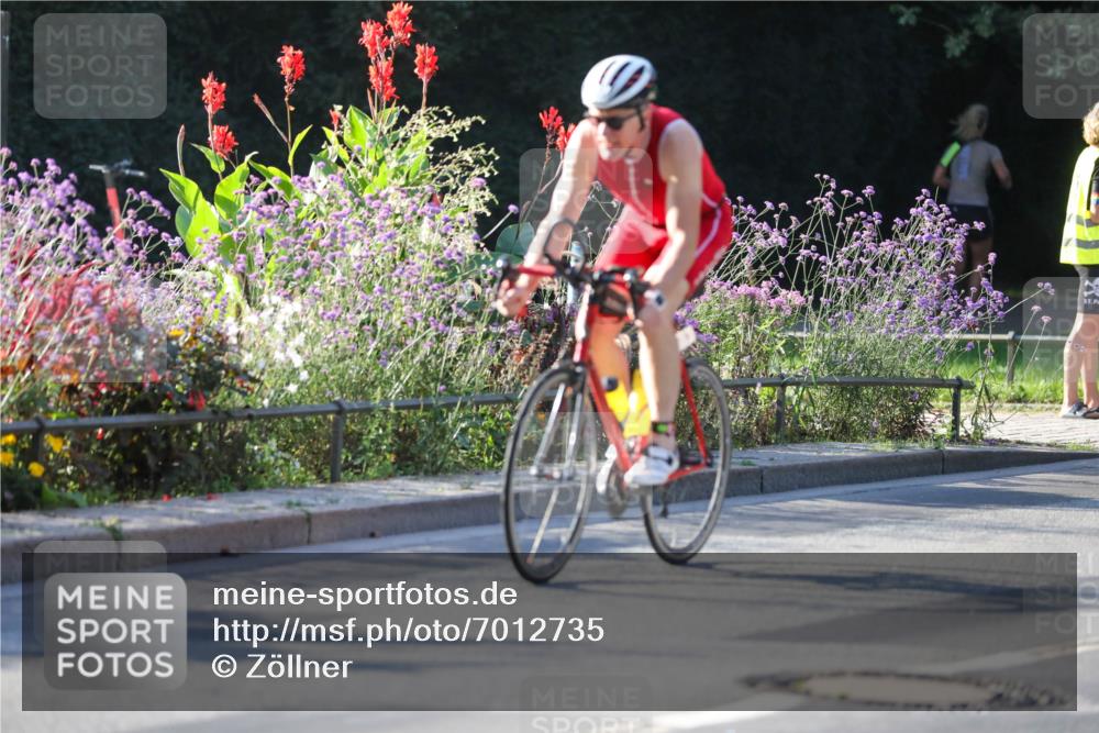 08.09.2024 - Stadtparktriathlon Zöllner http://msf.ph/oto/7012735 08.09.2024 09:11:18 Radfahren 2, 7 meine-sportfotos.de