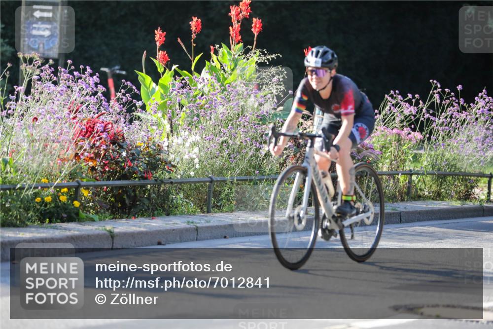 08.09.2024 - Stadtparktriathlon Zöllner http://msf.ph/oto/7012841 08.09.2024 09:11:47 Radfahren 4, 11, 18, 45, 124, 138, 140, 144 meine-sportfotos.de