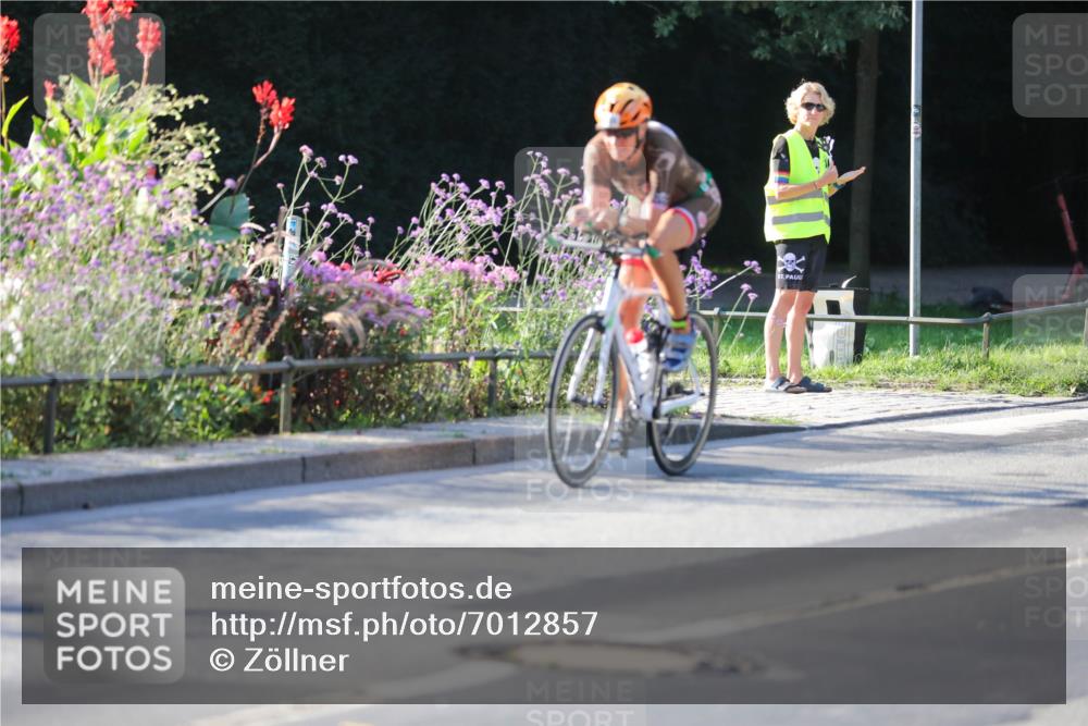 08.09.2024 - Stadtparktriathlon Zöllner http://msf.ph/oto/7012857 08.09.2024 09:11:49 Radfahren 11, 18, 124, 138, 140, 144 meine-sportfotos.de