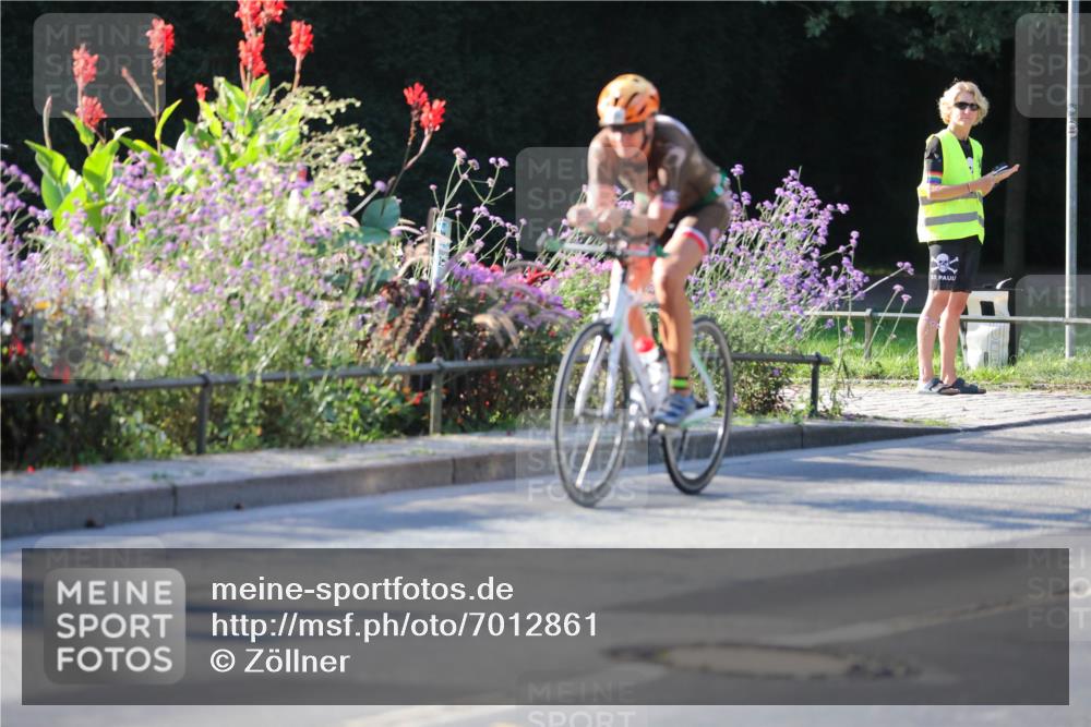 08.09.2024 - Stadtparktriathlon Zöllner http://msf.ph/oto/7012861 08.09.2024 09:11:50 Radfahren 11, 18, 124, 138, 140, 144 meine-sportfotos.de