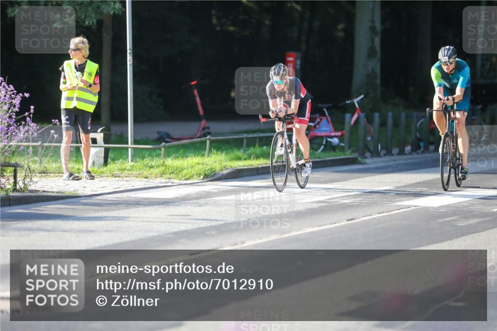 08.09.2024 - Stadtparktriathlon Zöllner http://msf.ph/oto/7012910 08.09.2024 09:12:11 Radfahren 61, 114, 163, 173 meine-sportfotos.de