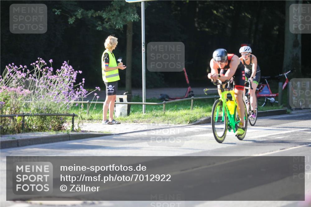 08.09.2024 - Stadtparktriathlon Zöllner http://msf.ph/oto/7012922 08.09.2024 09:12:17 Radfahren 38, 114, 163 meine-sportfotos.de