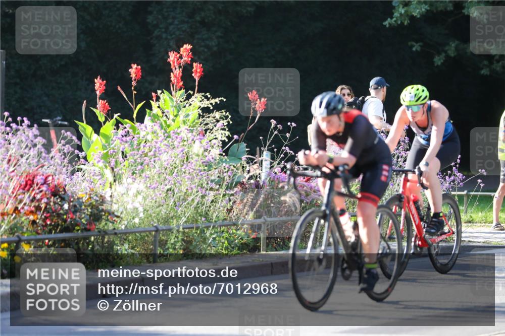 08.09.2024 - Stadtparktriathlon Zöllner http://msf.ph/oto/7012968 08.09.2024 09:12:34 Radfahren 68, 82, 88, 104, 132, 150, 157 meine-sportfotos.de