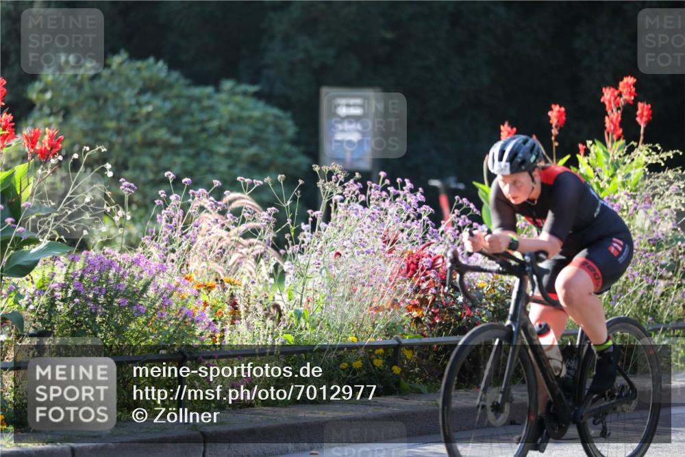 08.09.2024 - Stadtparktriathlon Zöllner http://msf.ph/oto/7012977 08.09.2024 09:12:34 Radfahren 68, 82, 88, 104, 132, 150, 157 meine-sportfotos.de