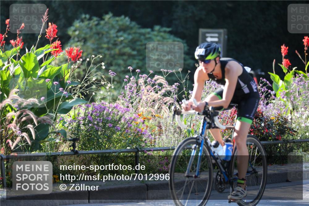 08.09.2024 - Stadtparktriathlon Zöllner http://msf.ph/oto/7012996 08.09.2024 09:12:36 Radfahren 68, 82, 88, 104, 132, 150, 157, 171 meine-sportfotos.de
