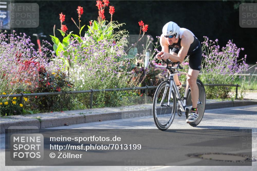 08.09.2024 - Stadtparktriathlon Zöllner http://msf.ph/oto/7013199 08.09.2024 09:13:28 Radfahren 1, 5, 49, 59, 92, 106, 122, 165 meine-sportfotos.de